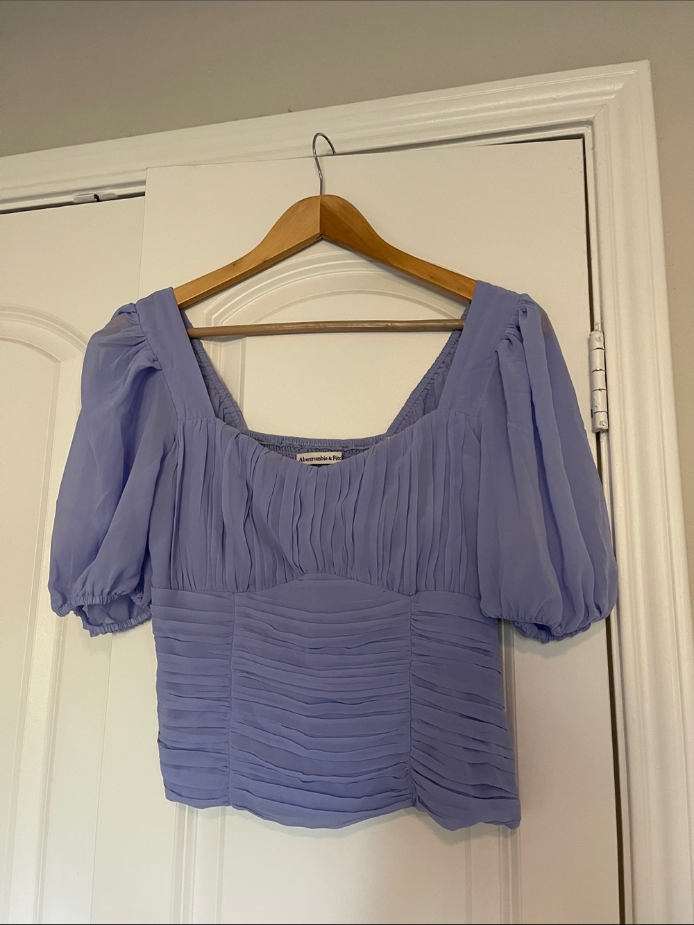 Abercrombie & Fitch Lavender Puff-Sleeve Square Neck Top